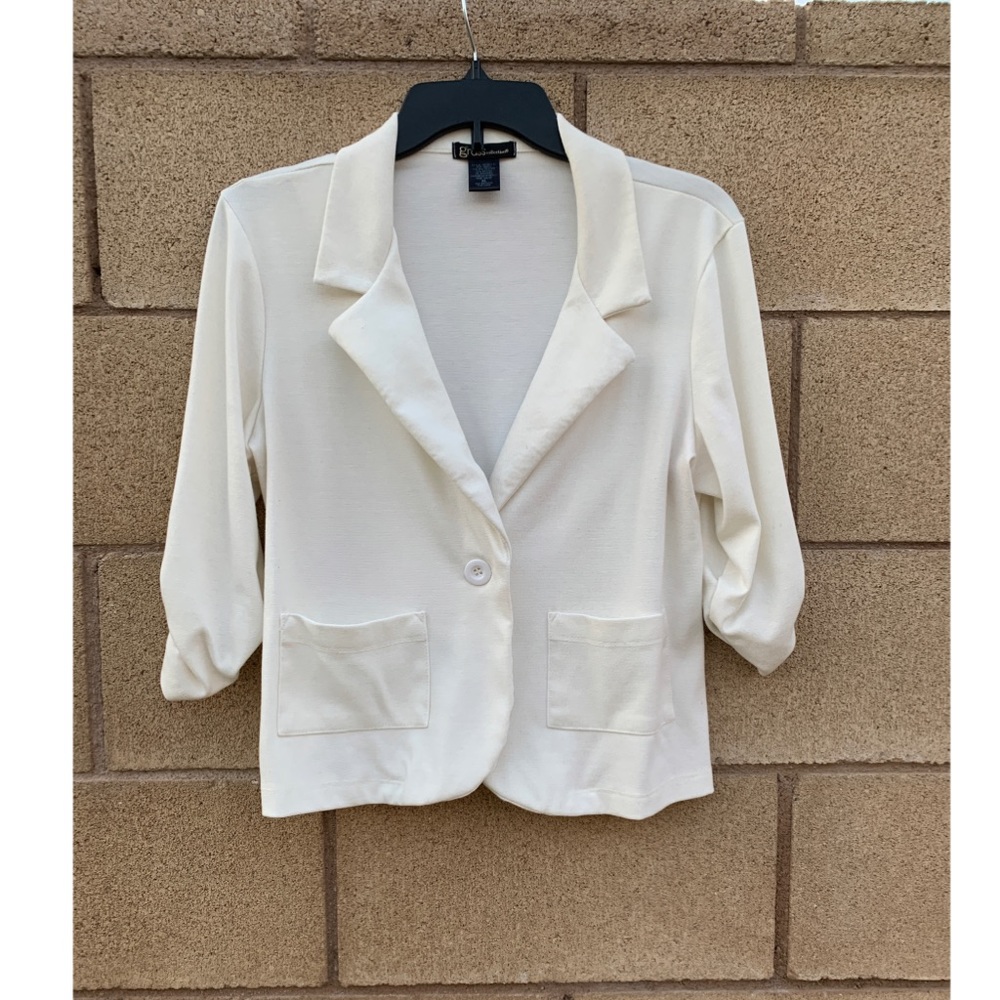 Grass off white blazer